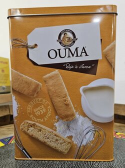 Ouma Rusks Tin / Ouma Beskuitblik - In Store Only 